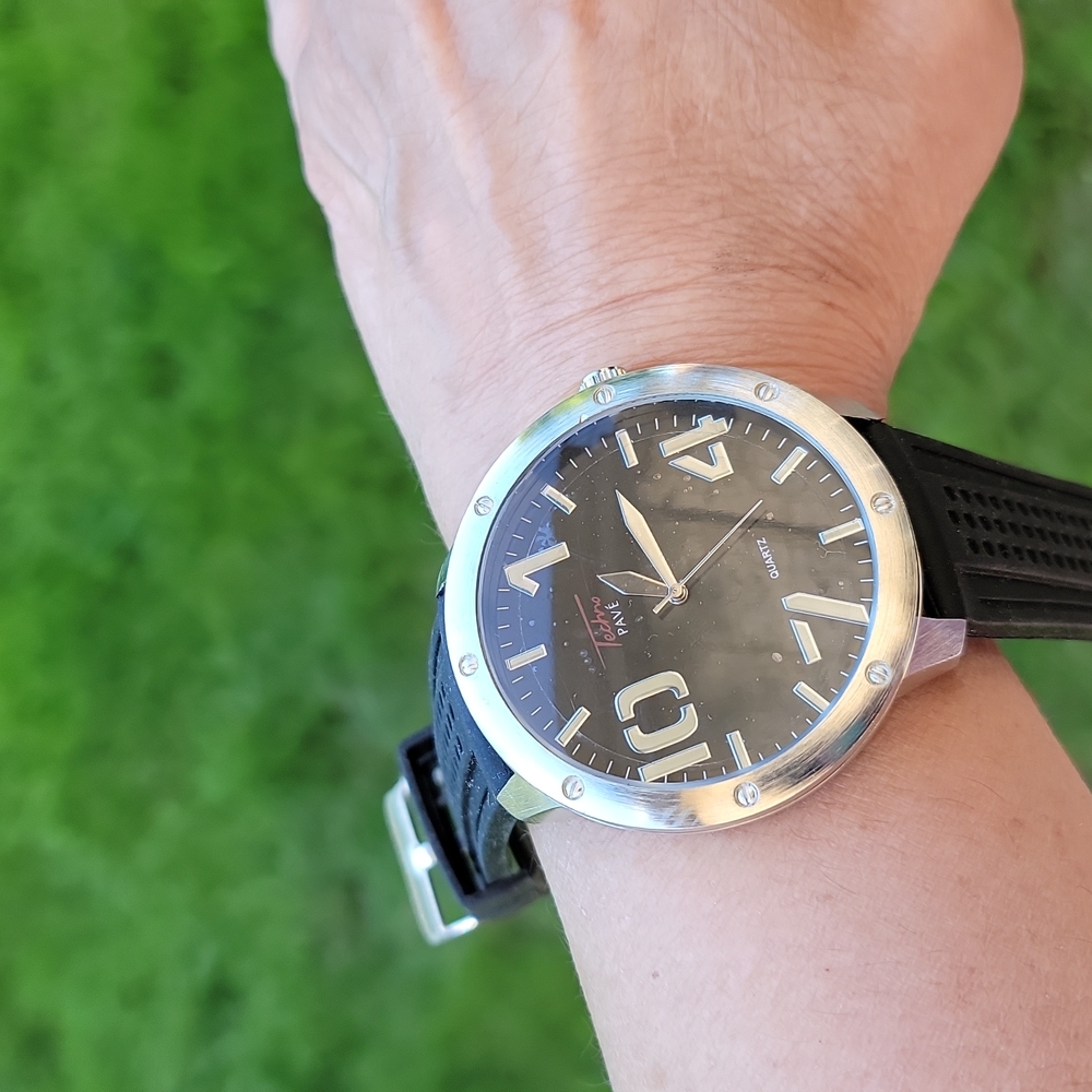 🍃 NWT, Quartz Techno Pave men's watch 7378